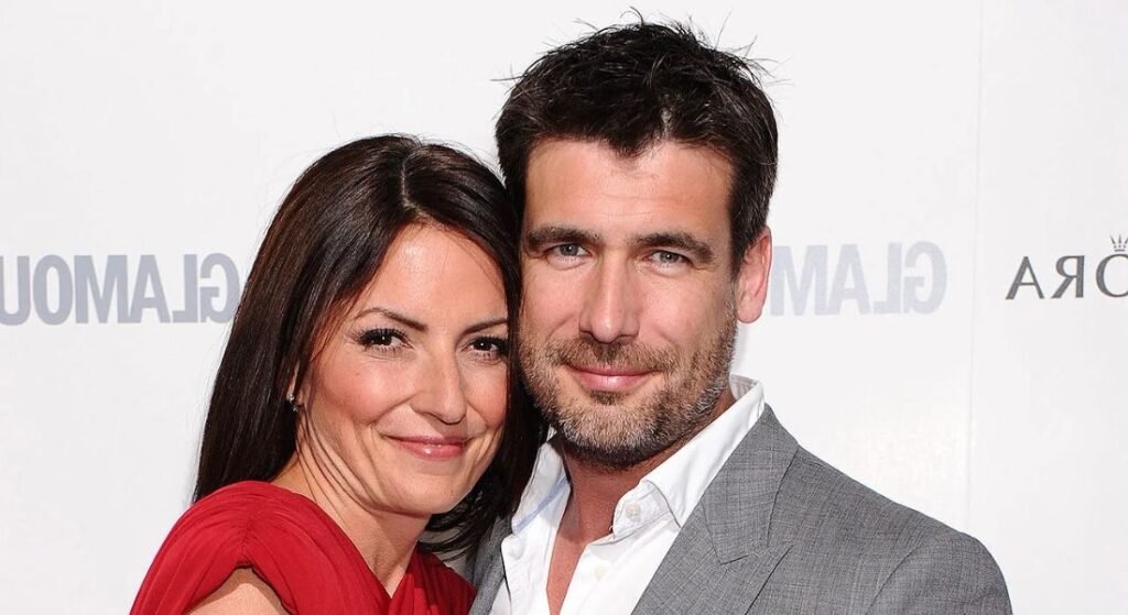 does matthew robertson have a new partner?