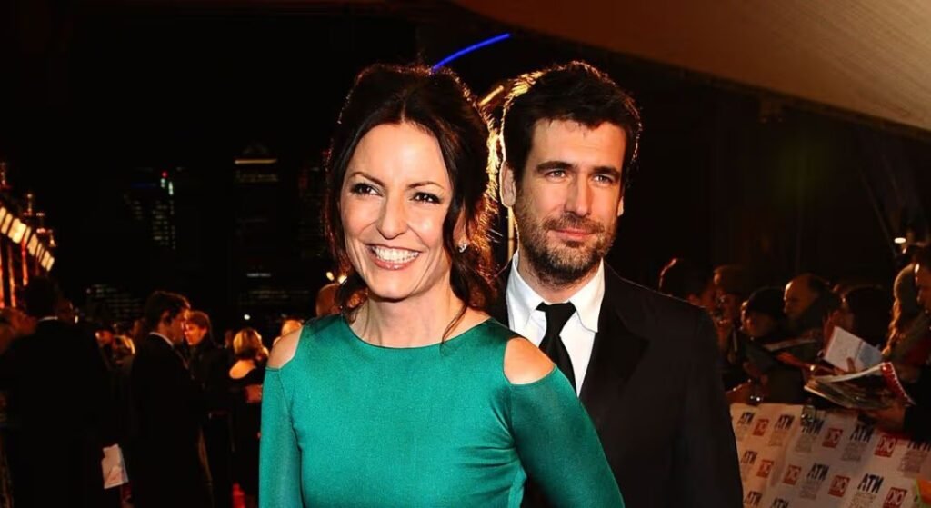 does matthew robertson have a new partner?