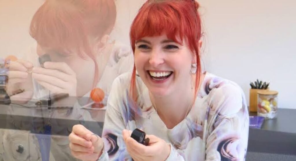 izzie balmer partner