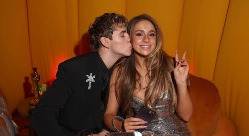 tate mcrae boyfriend now