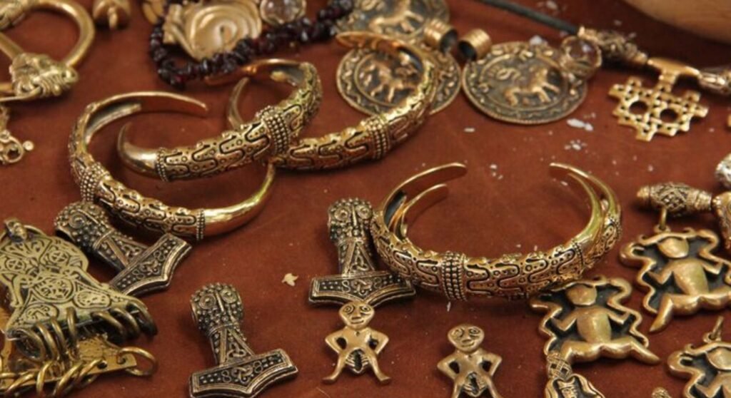 viking jewelry