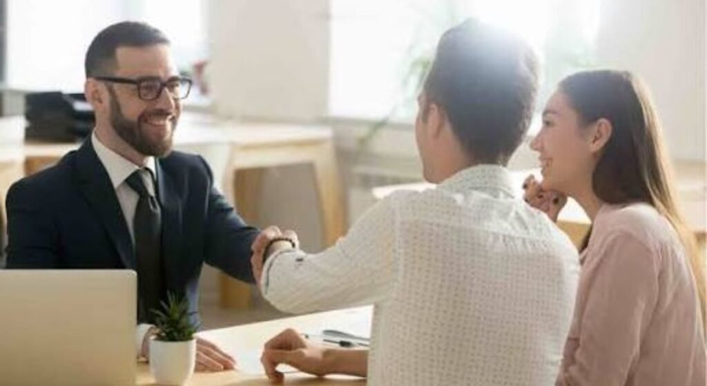 insurance agency customer service